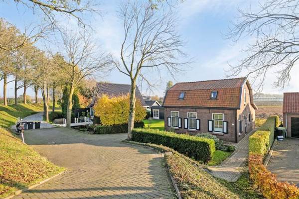 Woning Oosteinde 21 Heinenoord