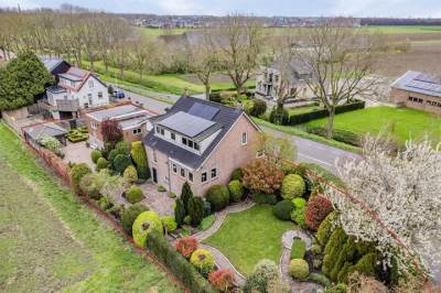 Woning Dorpsstraat 1 Zuid-Beijerland