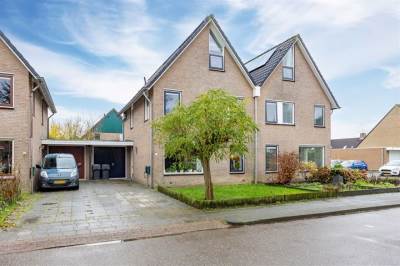 Woning Hoofmeester 28 Winsum (GR)