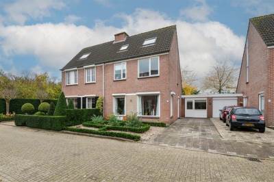 Woning Goudenregenstraat 16 's-Gravenpolder