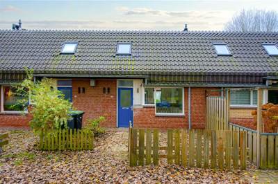 Woning Middenhof 2 Almere