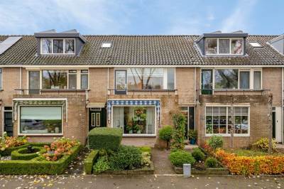 Woning Evertsenstraat 12 Hendrik-Ido-Ambacht