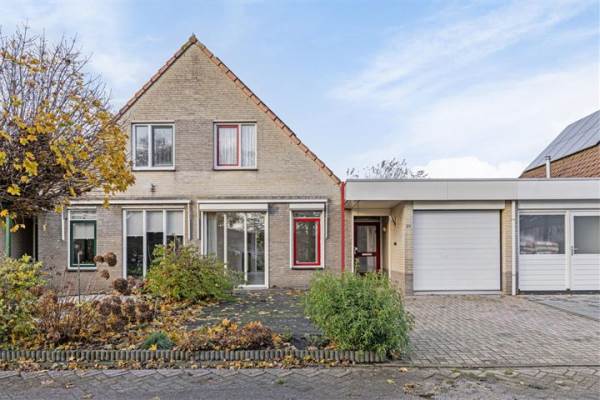 Woning Saskiadonk 21 Roosendaal