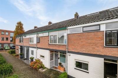 Woning Christinastraat 75 Numansdorp