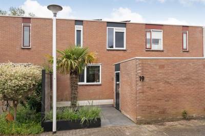 Woning Van Limburg Stirumware 19 Zwolle