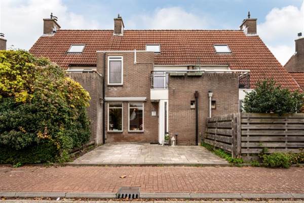 Woning De Veste 1542 Lelystad