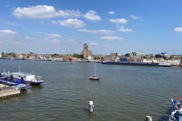 Woning Maasboulevard 118 Zwijndrecht