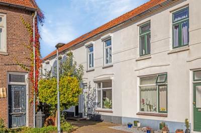 Woning Julianaplein 9 Tolkamer