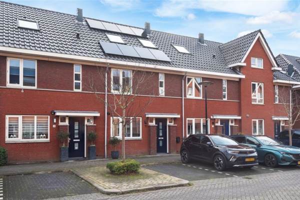 Woning Marie van Zeggelenlaan 10 Beverwijk