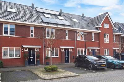 Woning Marie van Zeggelenlaan 10 Beverwijk