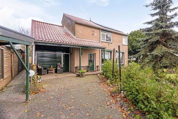 Woning Grotestraat 12 Oijen