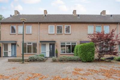 Woning Benraatshoef 158 Raamsdonksveer