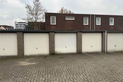 Garage Piusstraat 26- 32 Tilburg