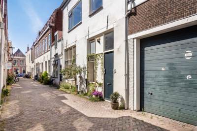 Woning Dwars Bolwerkstraat 8 Leiden