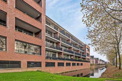 Woning Steur 64 Hendrik-Ido-Ambacht