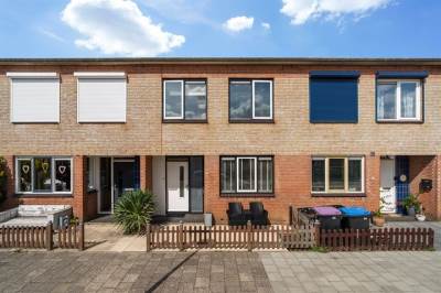 Woning Annie van Hattemstraat 19 Spijkenisse