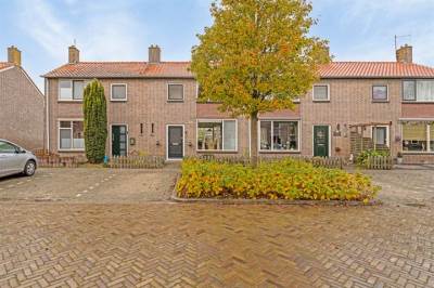 Woning Geert Luchesenstraat 6 Scheerwolde