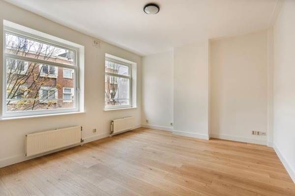 Woning Kromme-Mijdrechtstraat 39- 2 Amsterdam