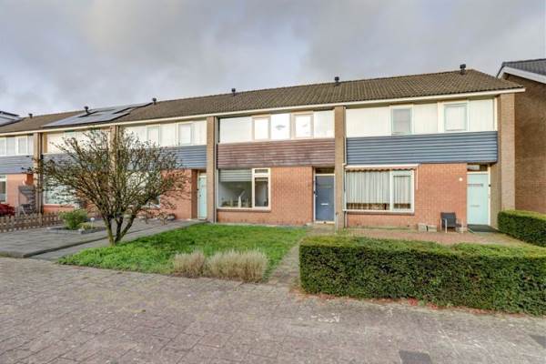 Woning Donizettistraat 15 Almelo