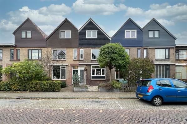 Woning Burgemeester Trooststraat 39 Waddinxveen