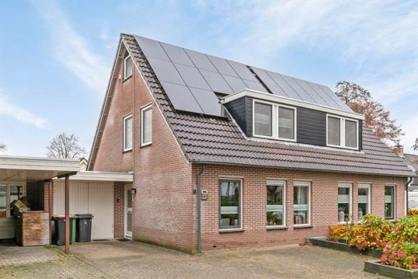 Woning De Oehoe 13 Almelo