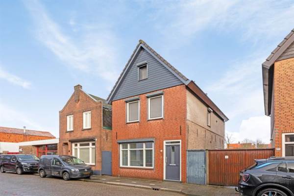 Woning Voorstraat 33 Roosendaal