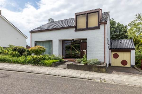 Woning K.L.M.-straat 6 Heerlen