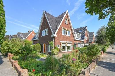 Woning Bijweglaan 1 Bennebroek