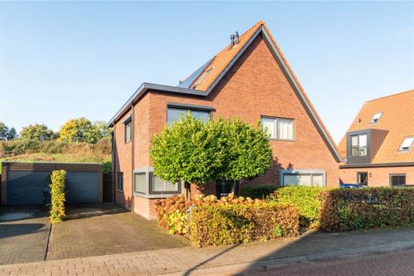 Woning Meindert Hobbemastraat 21 Kesteren