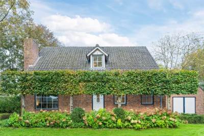 Woning Spoorstraat 12 Zegge