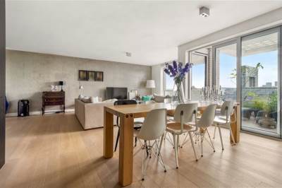 Woning Haparandadam 2-E 17 Amsterdam