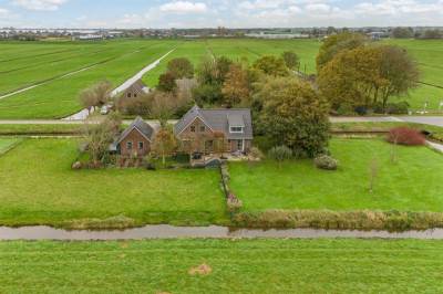 Woning Aderweg 11 Roelofarendsveen