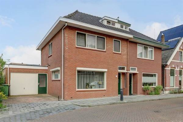 Woning Adamsweg 70 Hengelo (OV)