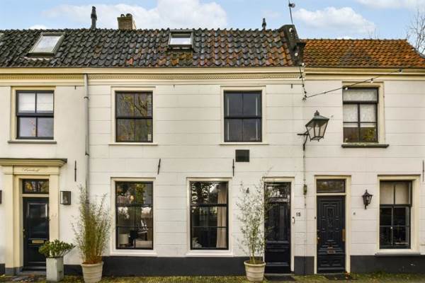 Woning Breedstraat 15 Vreeland