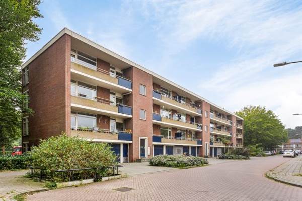Woning Azuurweg 318 Tilburg