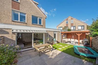 Woning Parelduiker 9 Monster