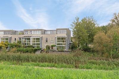 Woning Pyreneeën 1 Amsterdam