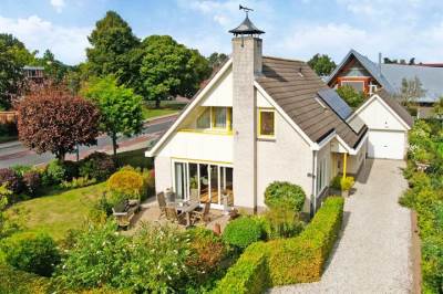 Woning Oude Kerklaan 1 Hoogland