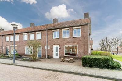 Woning Albrecht Rodenbachstraat 2 Waalwijk