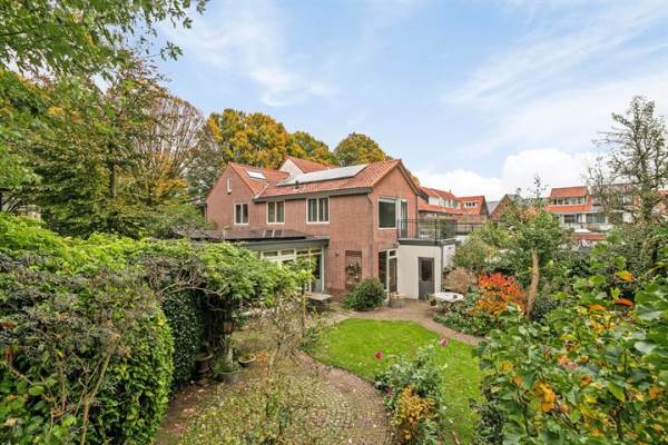 Woning Eikenlaan 10 Leiderdorp