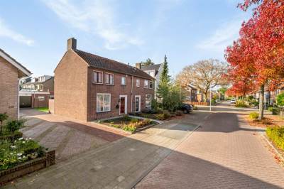 Woning Admiraal de Ruyterstraat 137 Oud-Beijerland