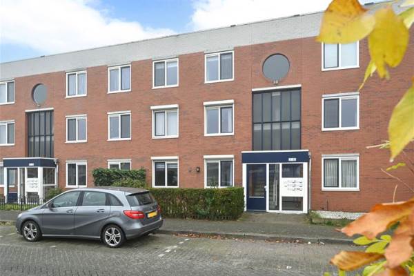 Woning Bovenmaatweg 4 Huizen