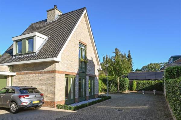 Woning Van Hogendorplaan 46 Huizen