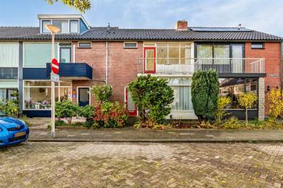 Woning Warmoeziershof 20 Hendrik-Ido-Ambacht