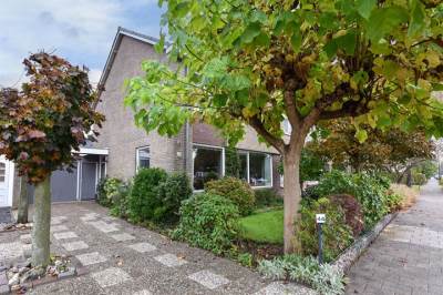 Woning Burgemeester van Baaklaan 44 Wilnis