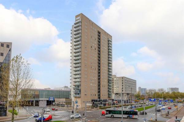 Woning Strevelsweg 875 Rotterdam