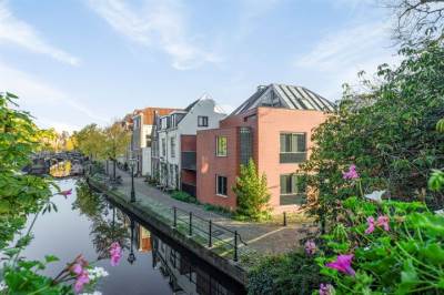 Woning Consciëntieplein 10 Leiden