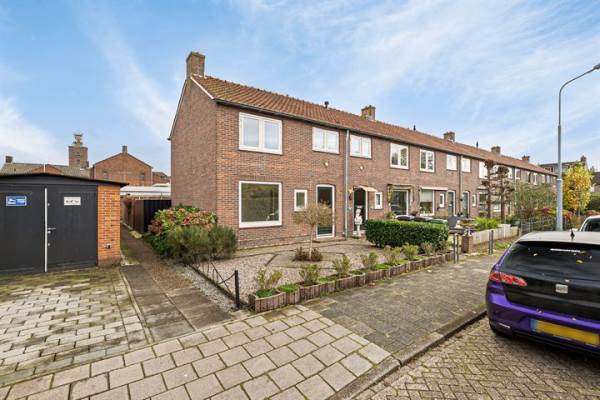Woning Johannis Bogaardstraat 2 Nieuw-Vennep