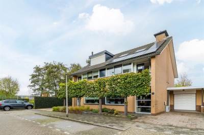 Woning Van Ravesteyndreef 4 Barendrecht