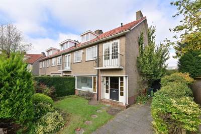 Woning Albertine Agneslaan 1 Naarden